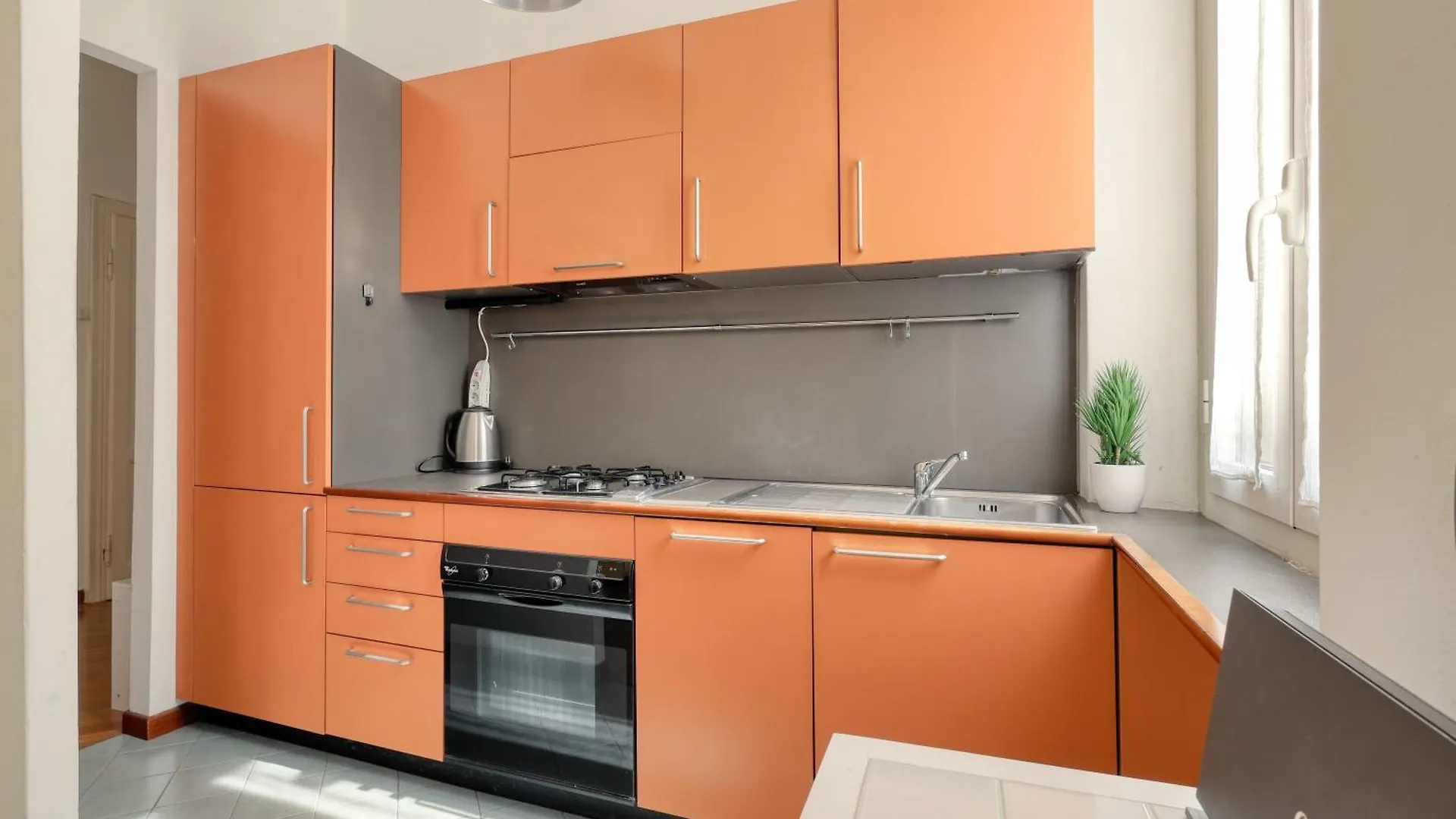 Joivy Bright & Cosy Flat Near The City Centre Milan 0*,